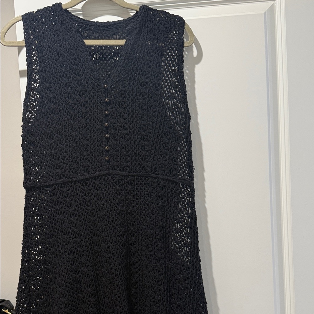 Chic Black Crochet Midi Dress